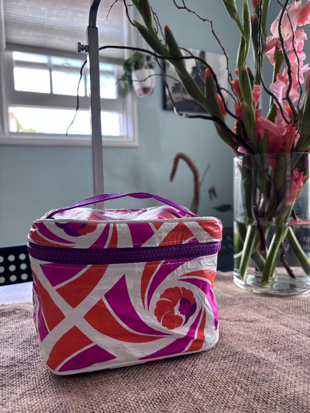 Hawaiian Airlines Aloha Collection Vanity Case